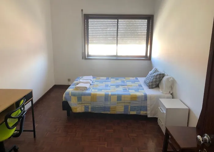 Avenida 83 * אבאירו